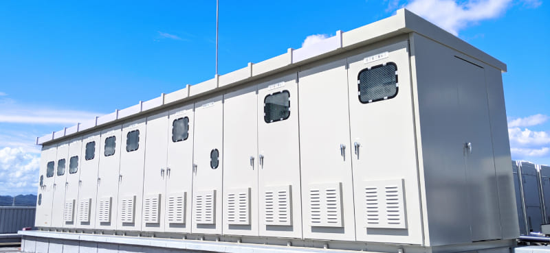 蓄電池設備写真